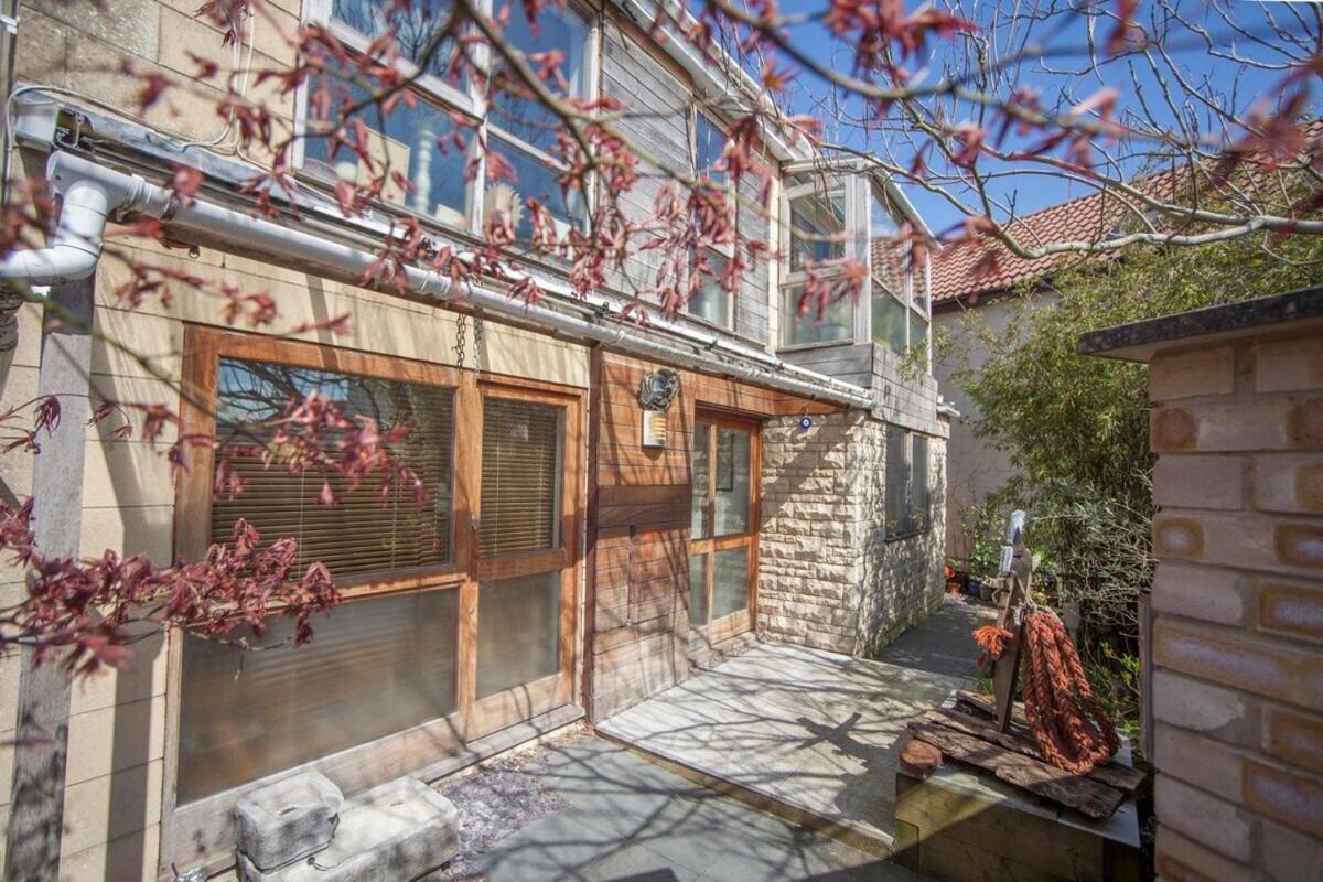 ※ Relaxing Home- Parking & Gorgeous Gardens Bath Exterior foto